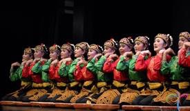 saman-traditional-dance-aceh-4.jpg